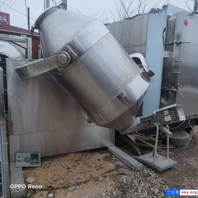 轉(zhuǎn)讓二手飼料混合機(jī) 二手1000升三維混合機(jī) 二手槽型混合機(jī)