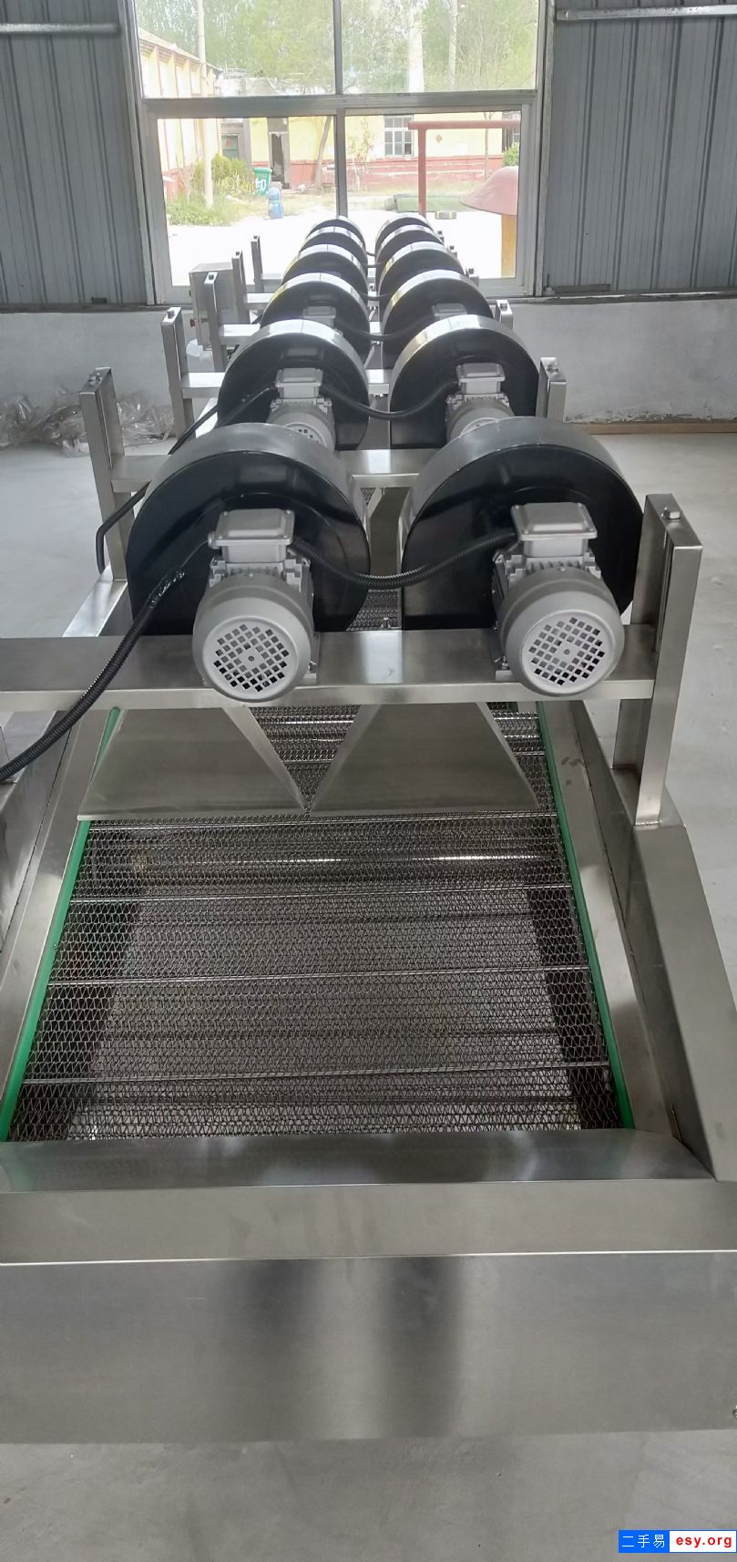 出售二手不銹鋼4-6米龍蝦尾氣泡清洗機(jī)不銹鋼風(fēng)干機(jī)全自動(dòng)蔬菜水果清洗機(jī)