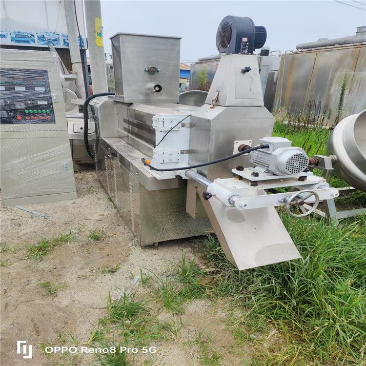 出售二手休息零食70型不銹鋼雙螺桿膨化機 烘干機 玉米片膨化機