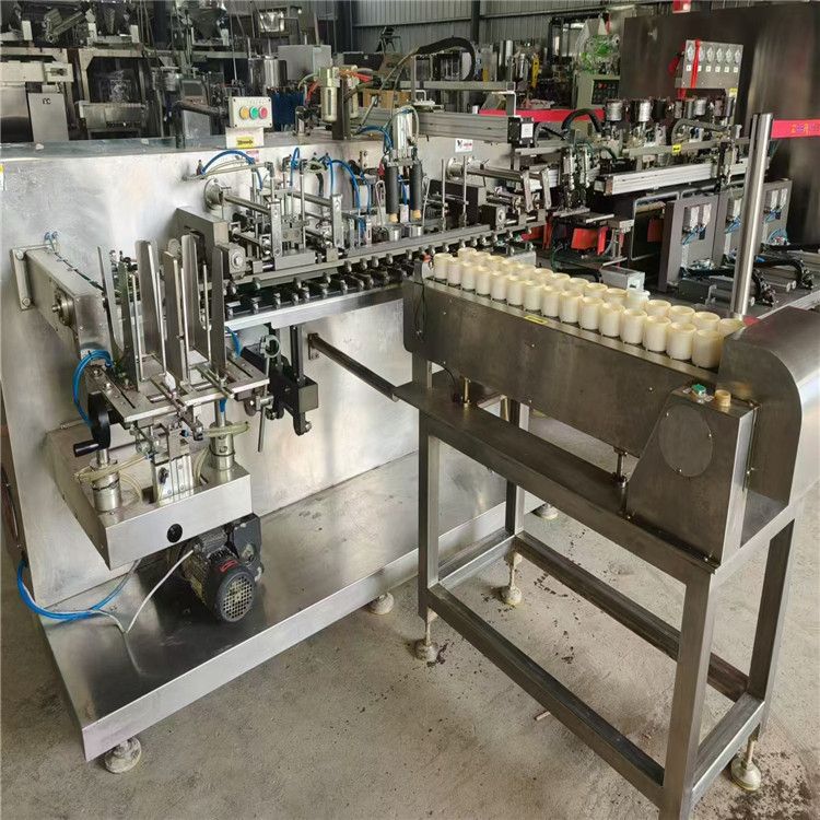 二手水平雙工位給袋式真空包裝機(jī) 咸鴨蛋給袋式真空包裝機(jī)多頭秤給袋包裝機(jī)