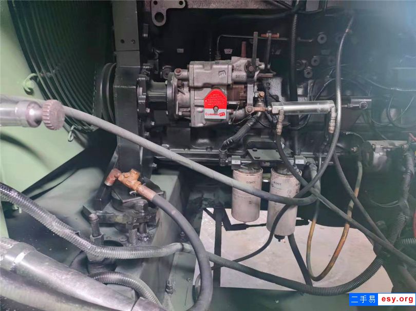 轉(zhuǎn)讓8成新二手壽力柴驅(qū)空壓機一臺750XH