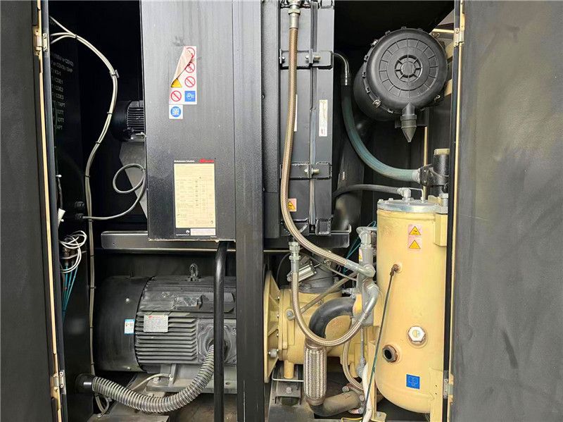 英格索蘭變頻空氣壓縮機R75VSD準新機
