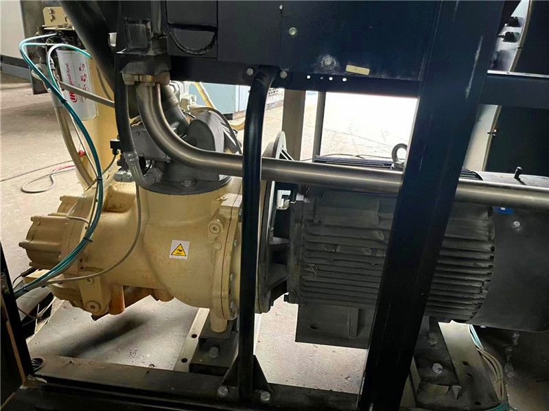 英格索蘭變頻空氣壓縮機R75VSD準新機