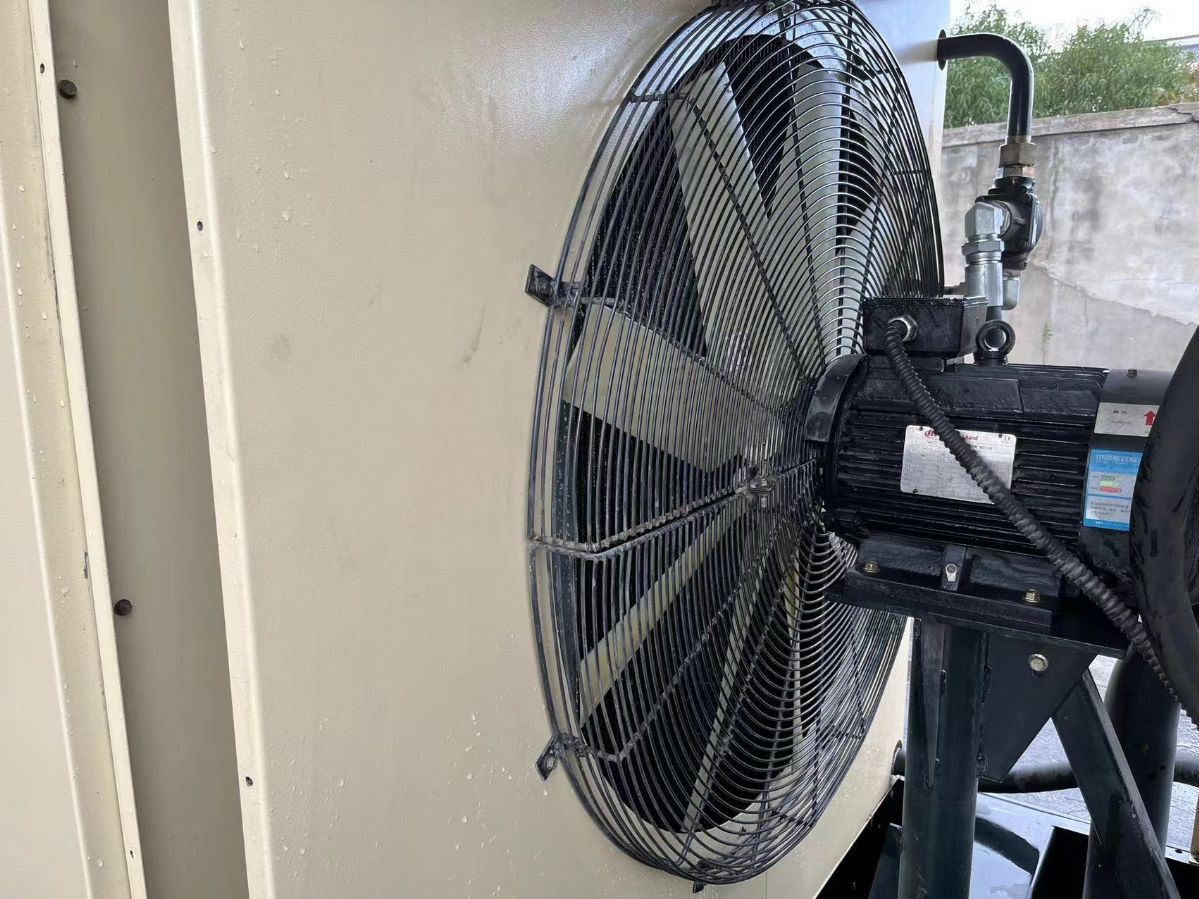 準新英格索蘭M110-10螺桿空氣壓縮機