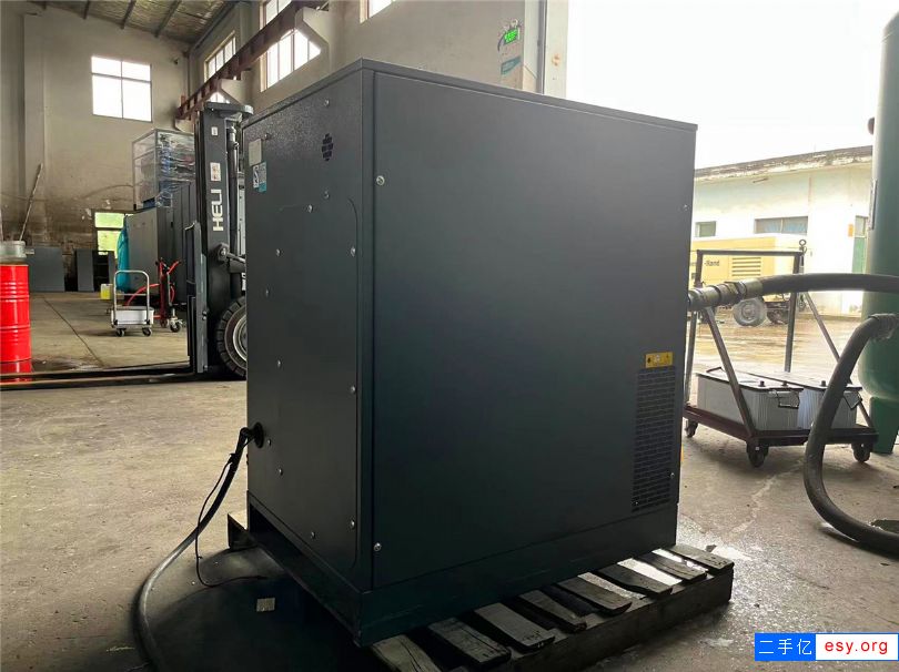 二手阿特拉斯G15螺桿式空氣壓縮機(jī)