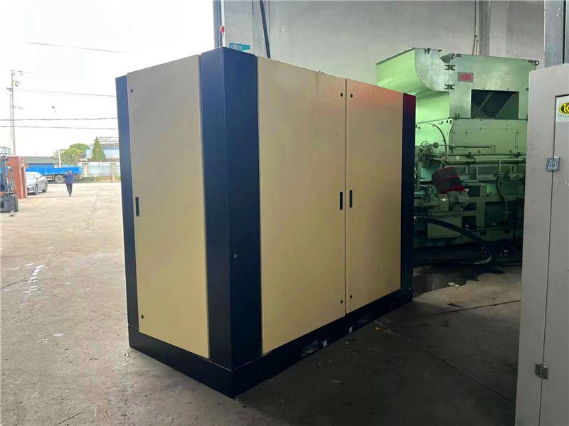 英格索蘭變頻空氣壓縮機R75VSD準新機