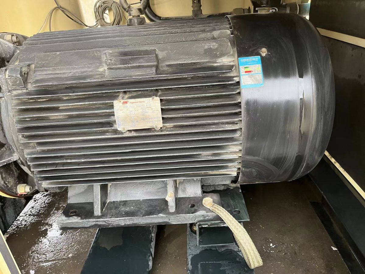 準新英格索蘭M110-10螺桿空氣壓縮機