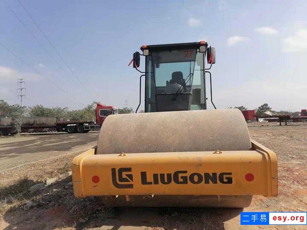 二手徐工柳工洛陽20噸22噸26噸震動(dòng)壓路機(jī)急賣