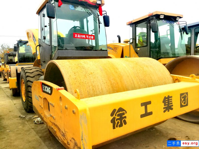 二手徐工振動(dòng)壓路機(jī)便宜轉(zhuǎn)讓