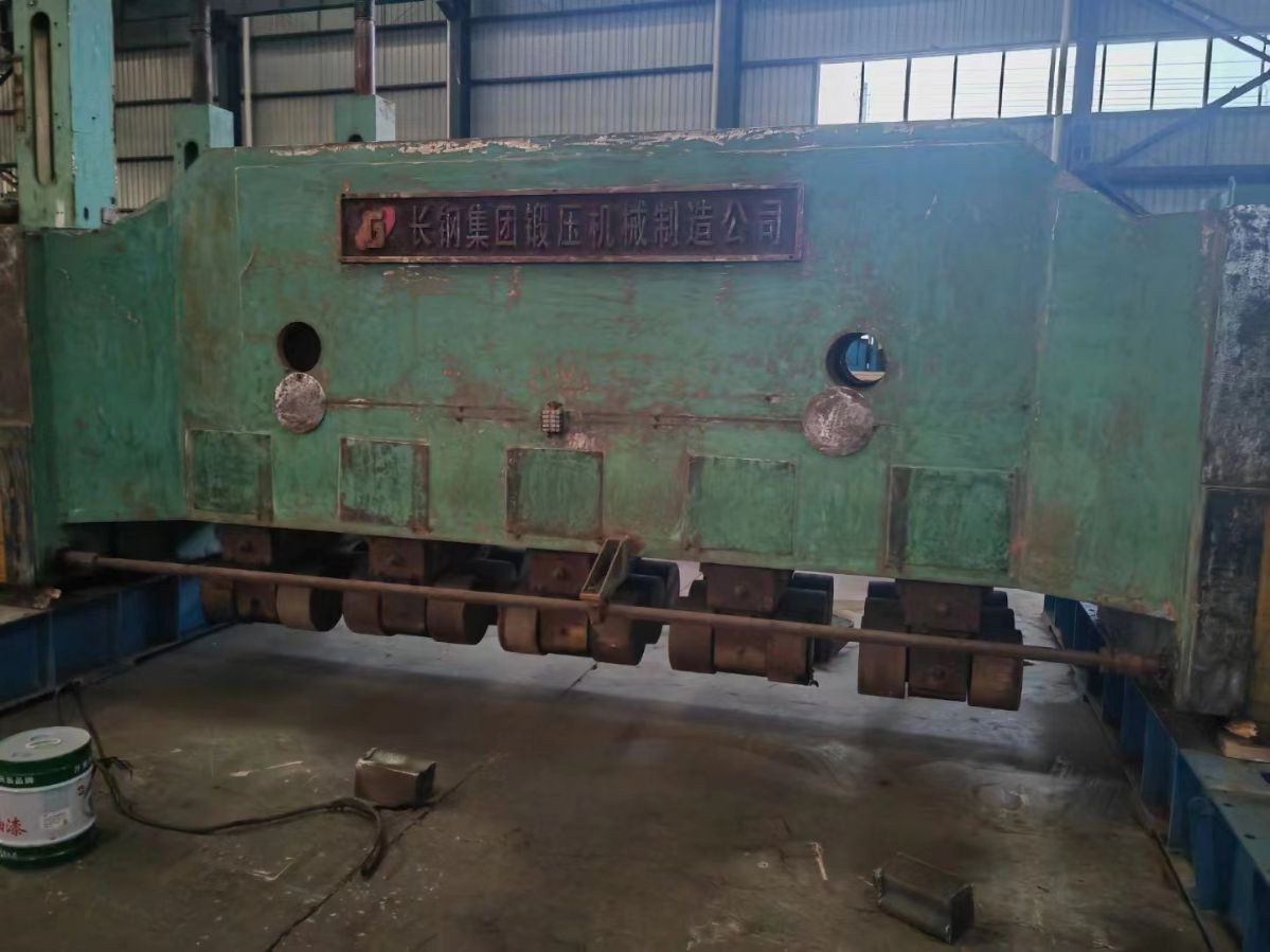 轉(zhuǎn)讓85新二手長鋼集團(tuán)35x4000校平機(jī)一臺