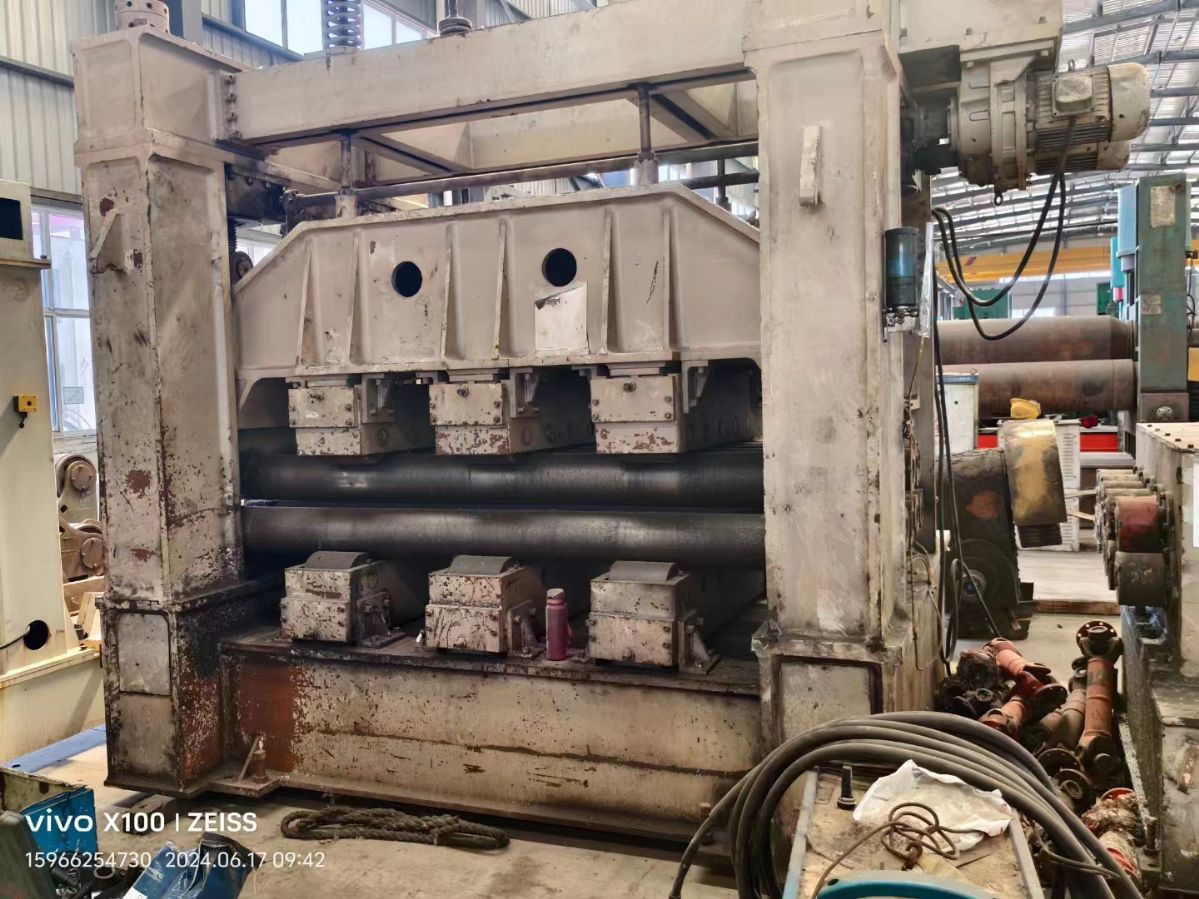 出售二手20X2300鋼板校平機(jī)