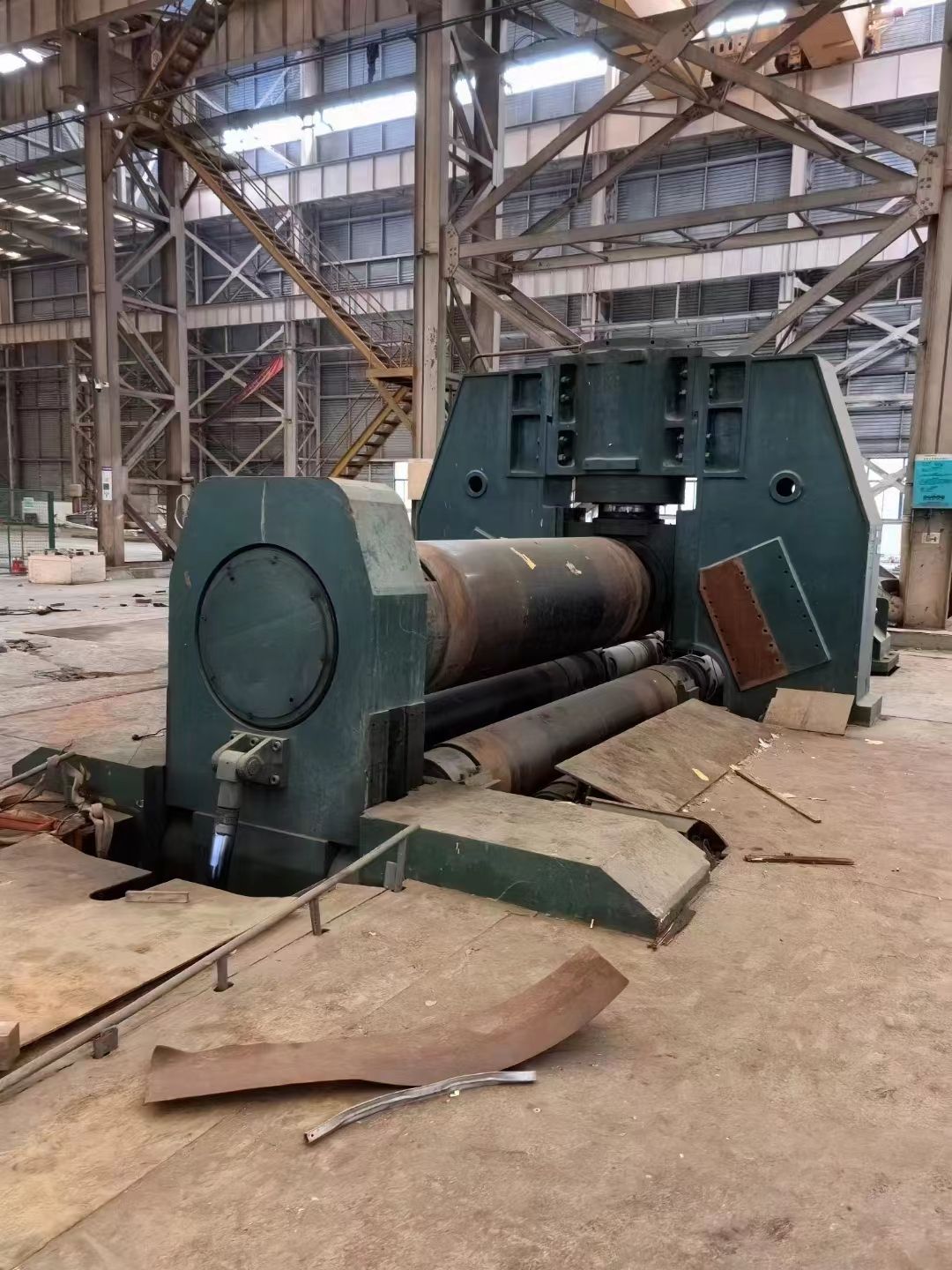 鄂重120×3200卷板機2轉讓