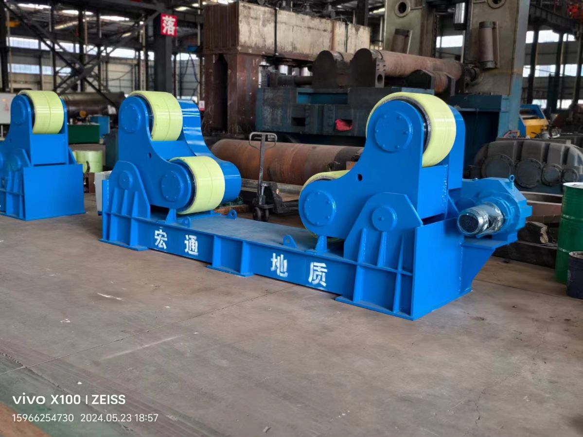 低價(jià)出售一套承重200噸自調(diào)試滾輪架，膠輪600×400mm