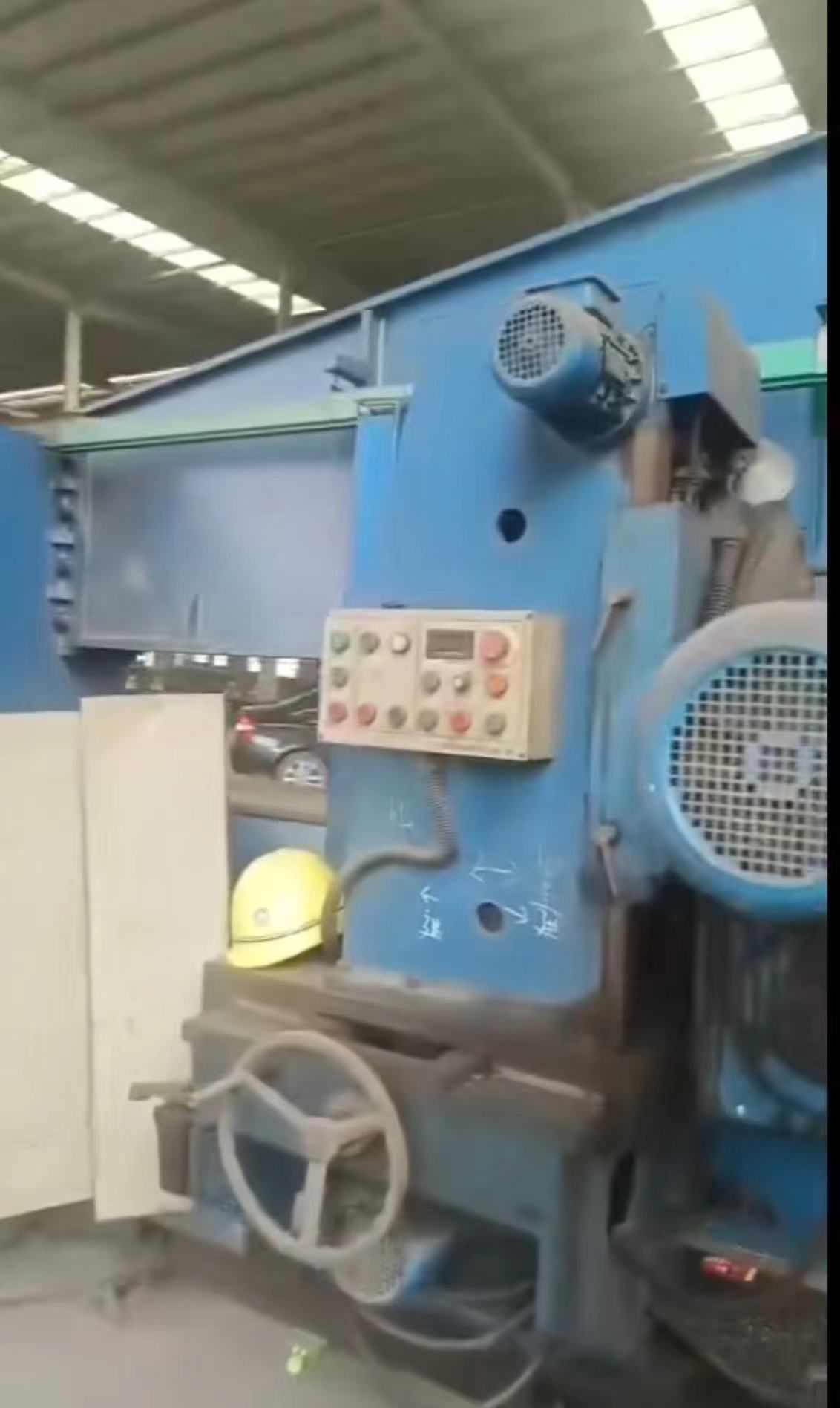 出售八成新二手15米銑邊機(jī)一臺(tái)