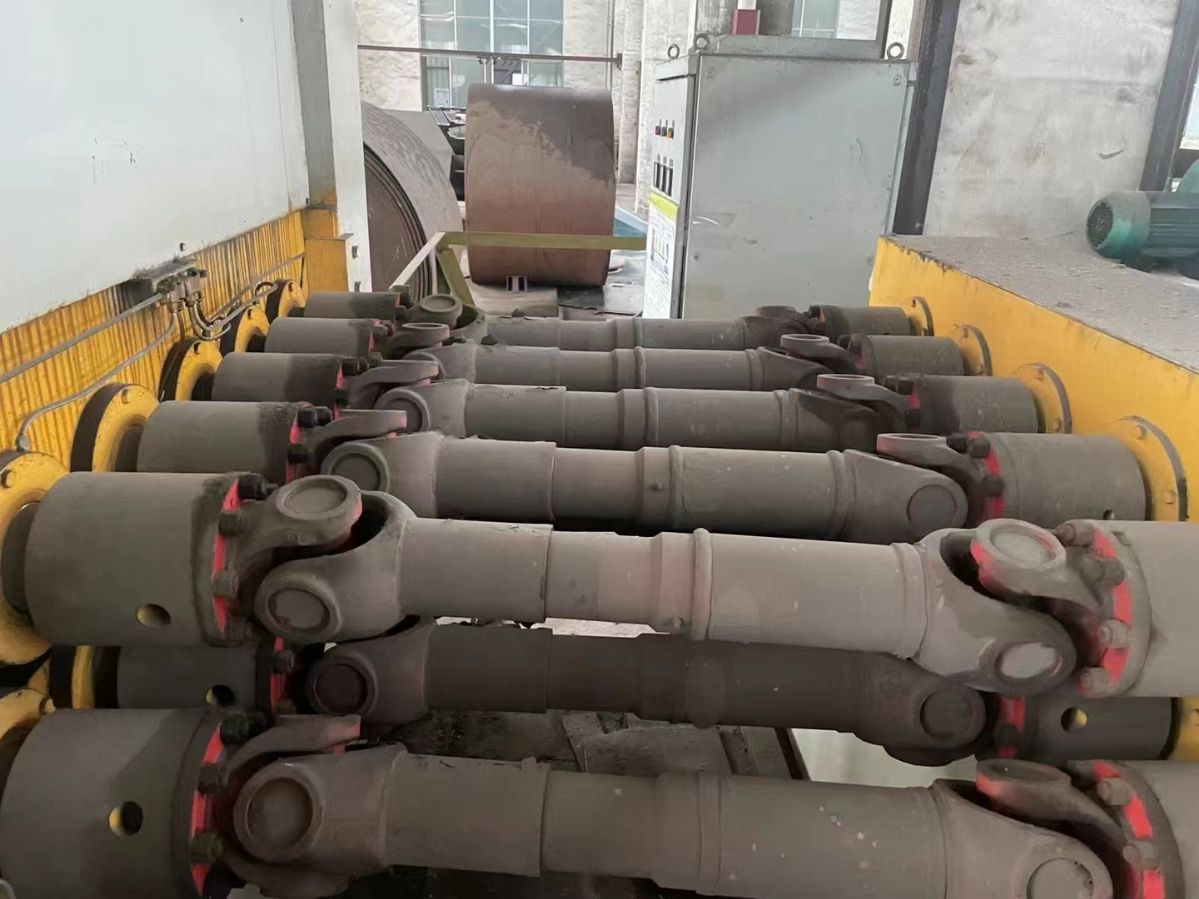 轉(zhuǎn)讓85新二手泰安益誠(chéng)11輥20×2200校平機(jī)