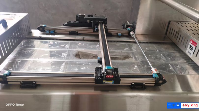 轉(zhuǎn)讓5臺二手420型連續(xù)拉伸膜包裝機食品小康滾動式真空包裝機二手包裝機