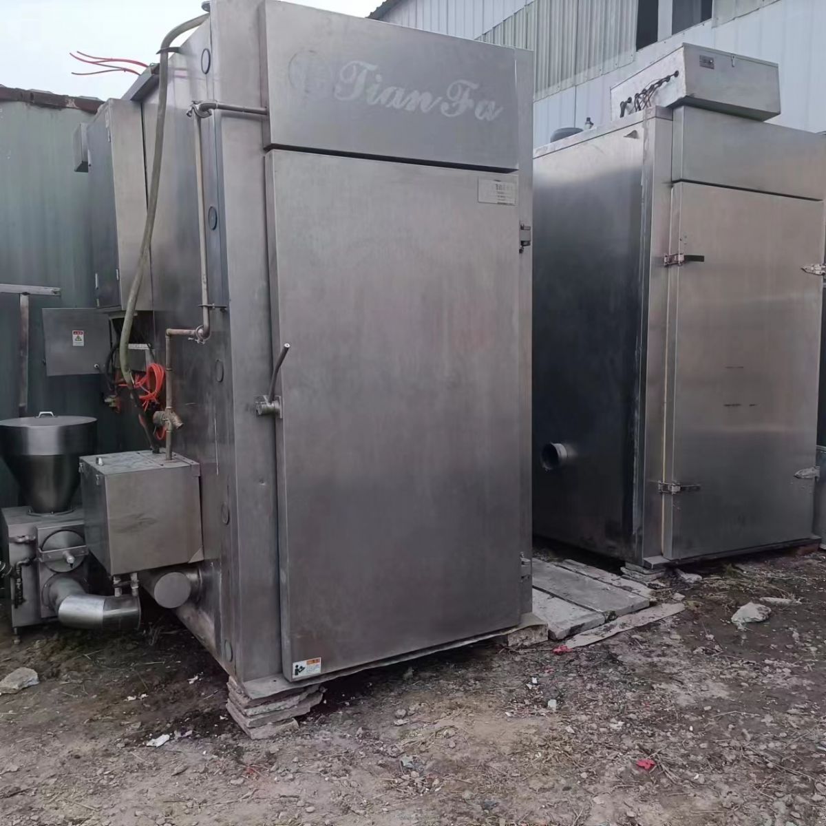 出售二手200型大型全自動(dòng)煙熏爐，臘肉臘腸上色蒸熏爐 豆干不銹鋼煙熏爐