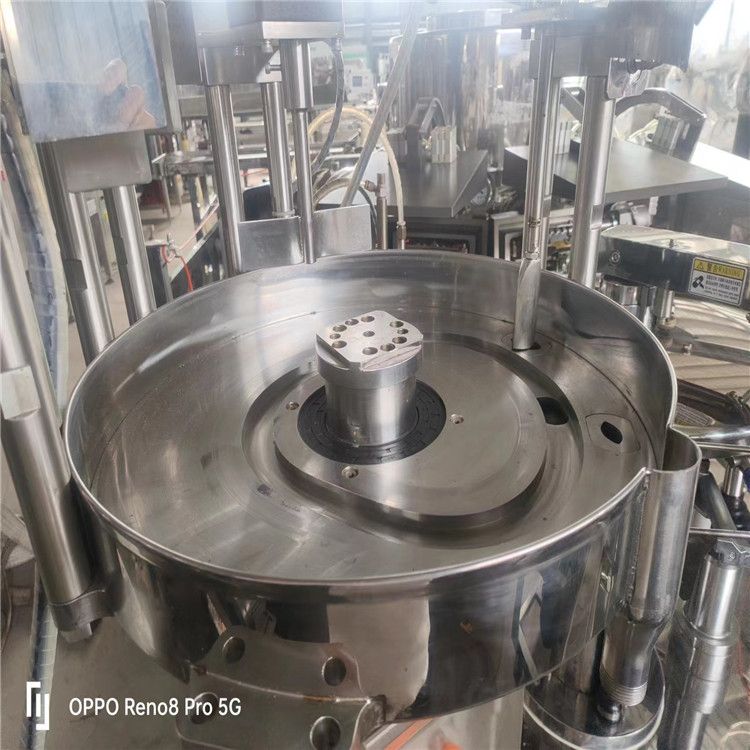 出售二手松川320型立背封包裝機(jī) 14頭秤立式背封包裝機(jī) 二手食包裝機(jī)