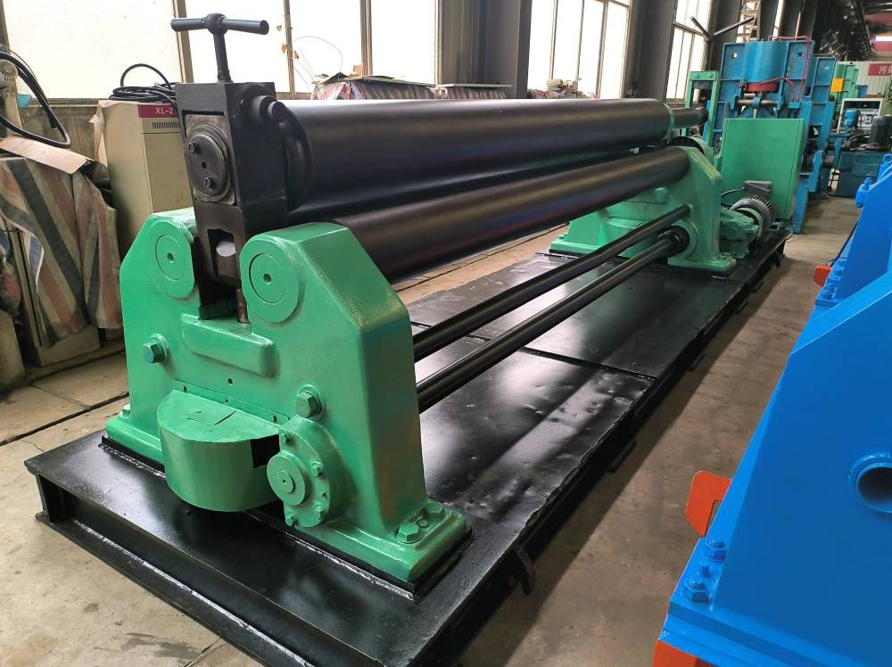 二手卷圓機(jī) 16x3200機(jī)械卷板機(jī) 電動(dòng)滾圓機(jī)長(zhǎng)治產(chǎn)