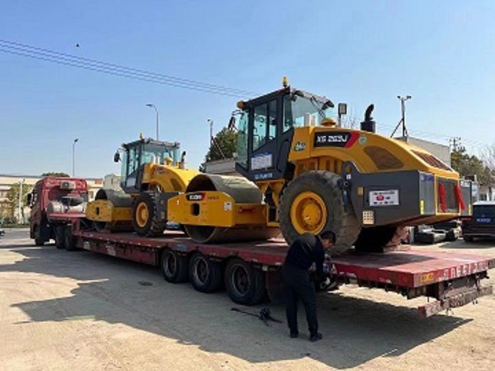 徐工22噸壓路機(jī)26噸壓路機(jī)3噸6噸壓路機(jī)
