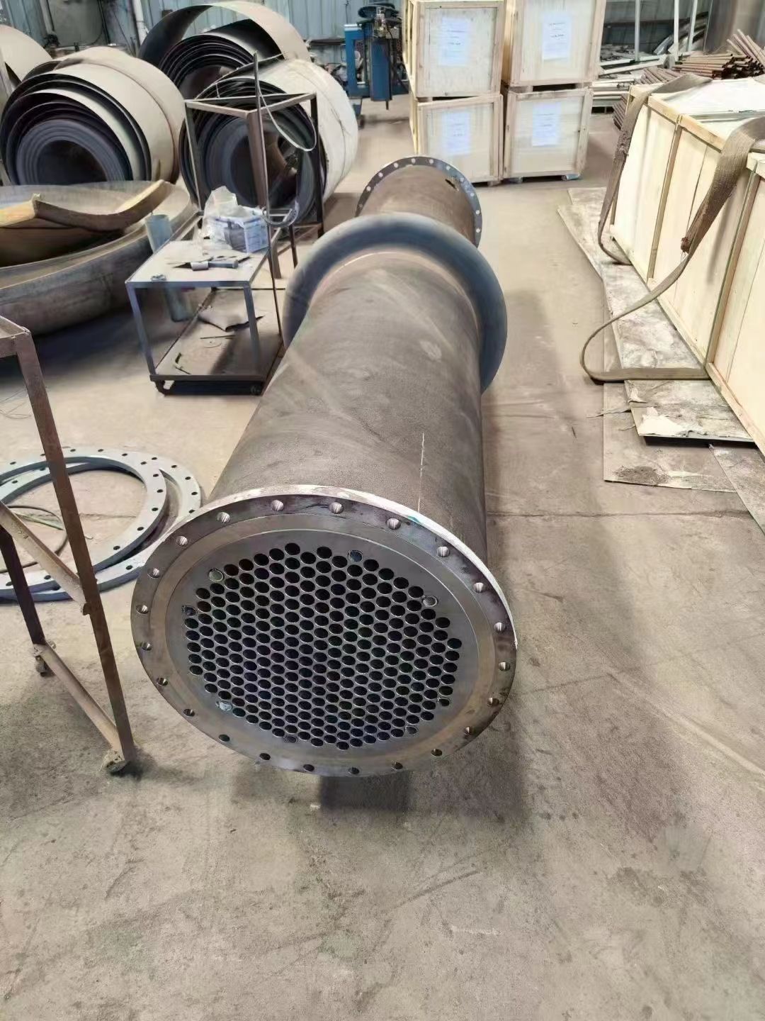 出售9成新列管冷凝器 全鈦材冷凝器 散熱器