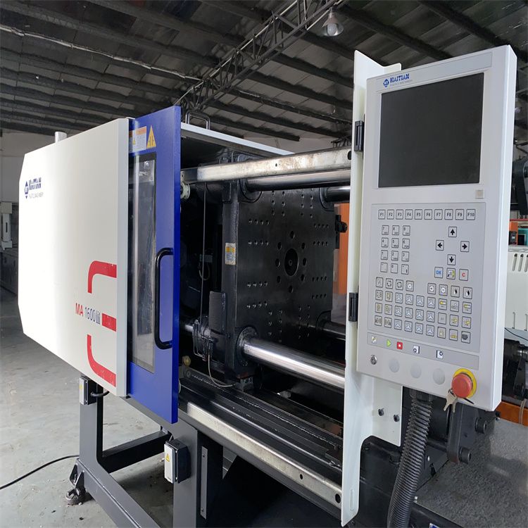 轉(zhuǎn)讓海天160噸三代伺服注塑機(jī) 螺桿32 機(jī)器95成新二手價(jià)出售