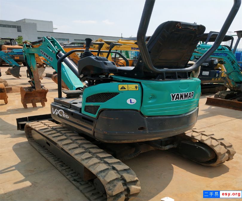 晉中二手挖掘機(jī) 玉柴18-20-25挖掘機(jī)