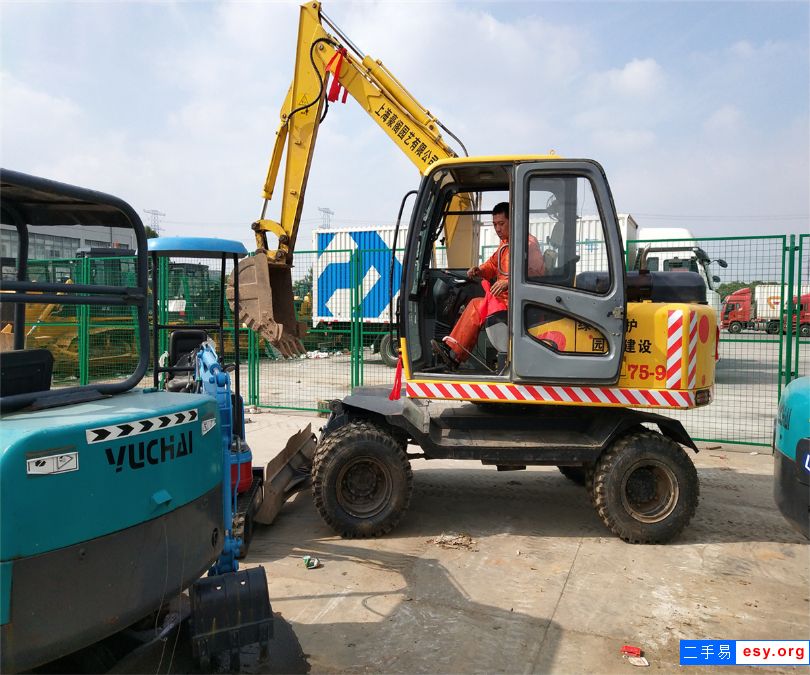 漢中二手玉柴挖掘機(jī) 玉柴20-25-35挖掘機(jī)