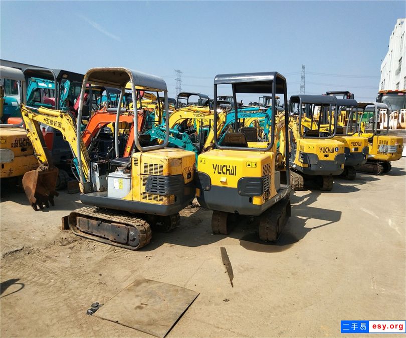 云浮二手玉柴挖掘機(jī) 玉柴18-20-25挖掘機(jī)
