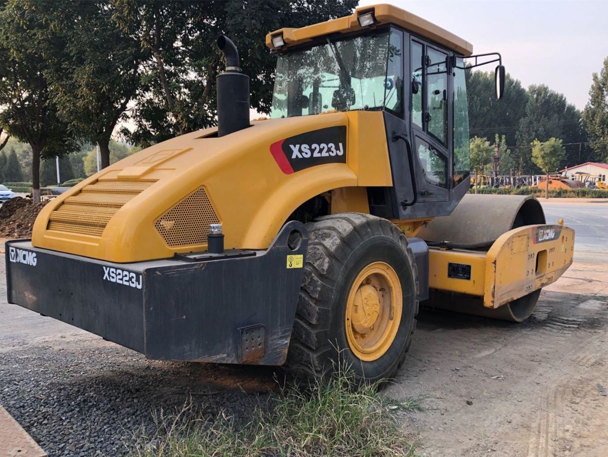 長沙二手26噸壓路機(jī)