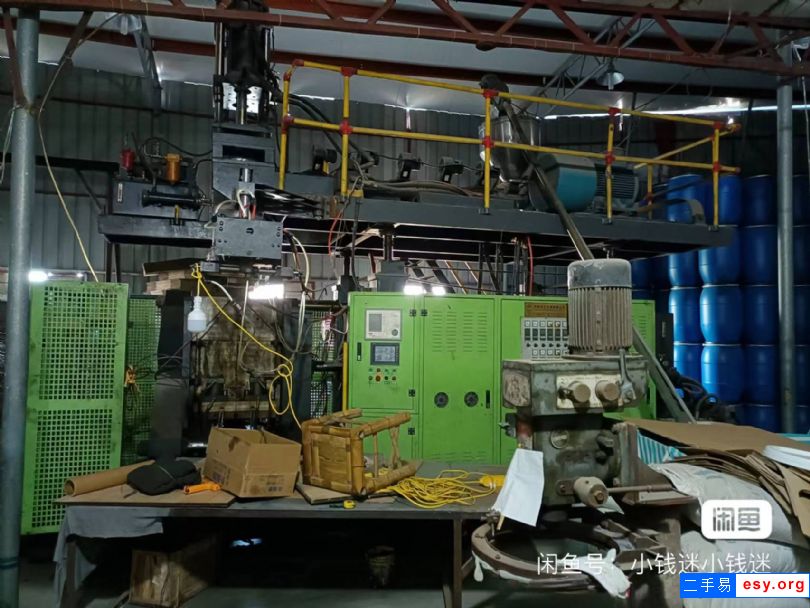 閑置多臺(tái)80-90-100-120吹塑機(jī)出售
