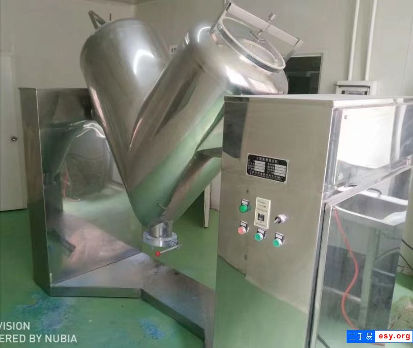 出售二手V型混合機(jī) 化工設(shè)備多種型號