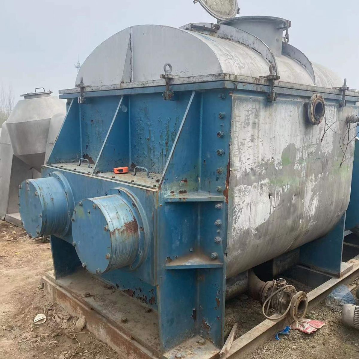 現(xiàn)貨出售二手真空捏合機(jī) 全自動(dòng)捏合機(jī) 液壓自動(dòng)反缸捏合機(jī)