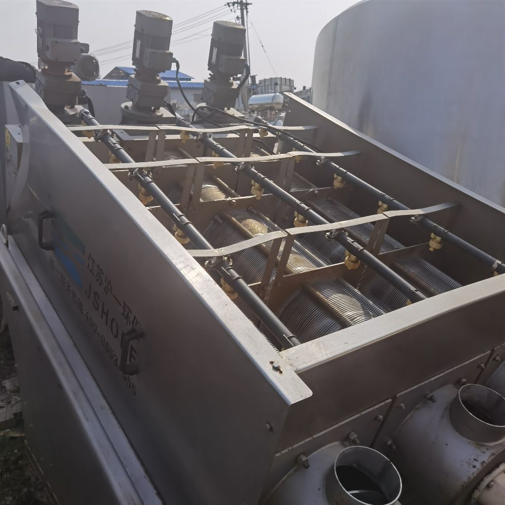 二手疊螺式污泥脫水機(jī) 304不銹鋼疊螺離心機(jī)二手不銹鋼疊螺離心機(jī)