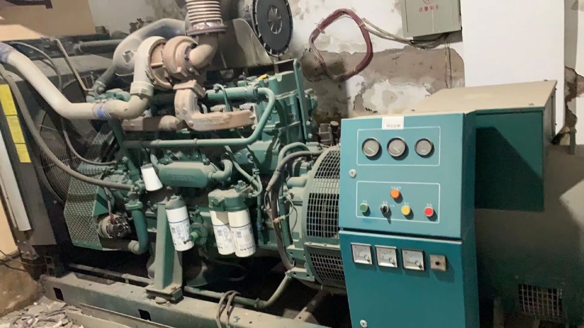 出售沃爾沃320千瓦 400千瓦發(fā)電機組