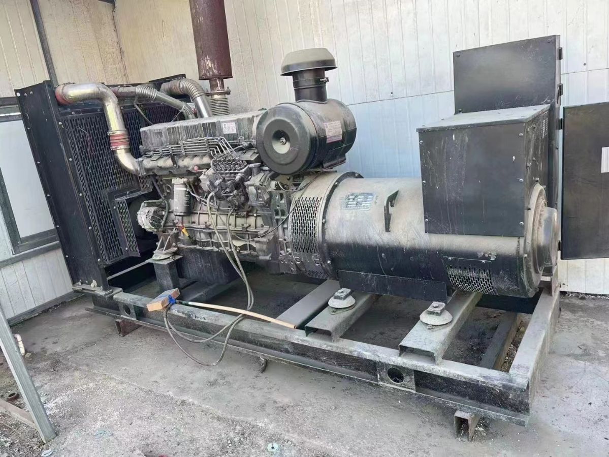 出售上柴400千瓦發(fā)電機(jī)組，上柴300千瓦發(fā)電機(jī)組