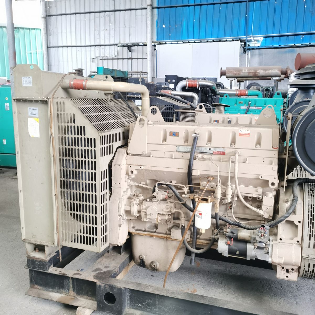 250KW重慶康明斯二手發(fā)電機(jī)轉(zhuǎn)讓 五金廠備用發(fā)電機(jī)