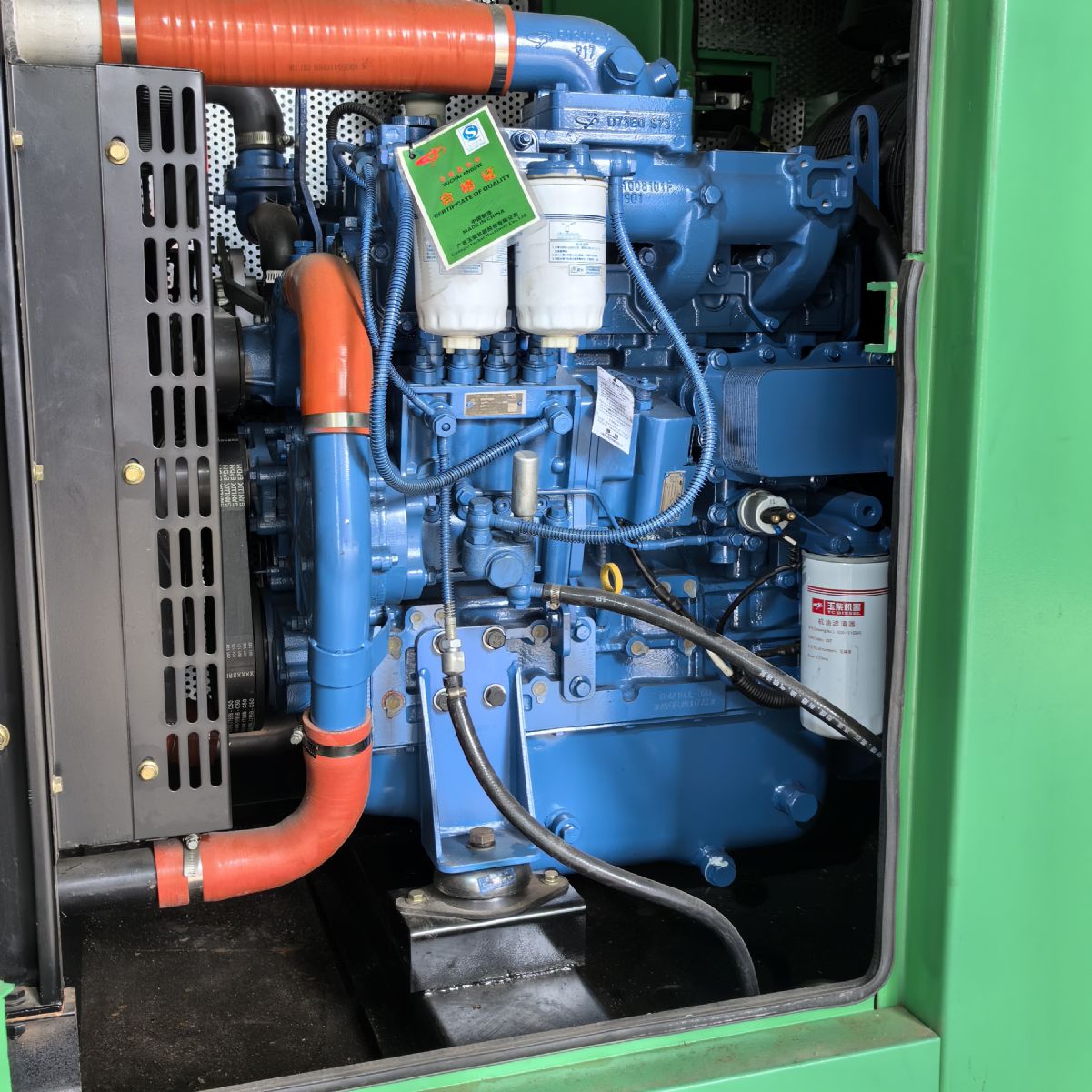 九成新100KW玉柴股份靜音發(fā)電機(jī)組出售