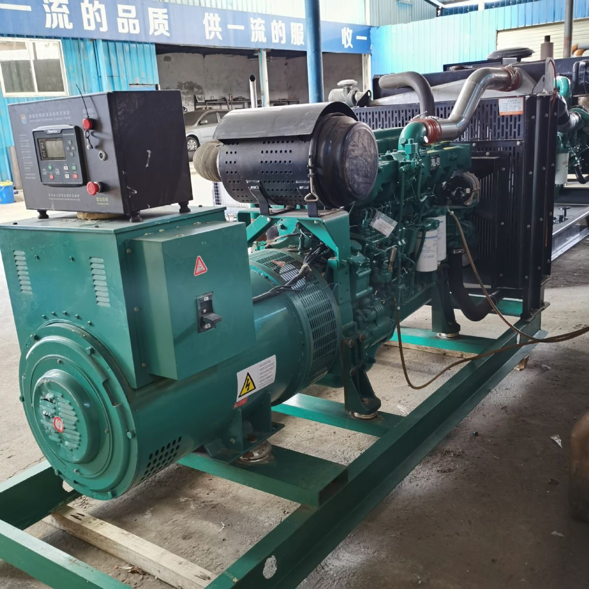 250KW玉柴股份二手柴油發(fā)電機(jī)組出售九成新