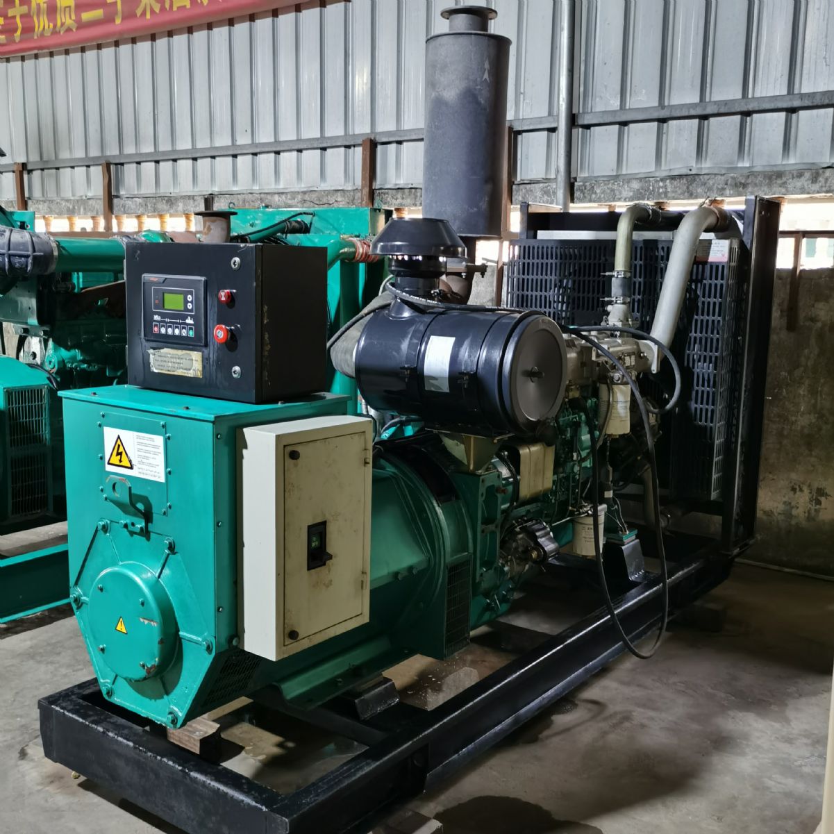 200KW玉柴股份二手發(fā)電機組出售工廠備用柴油發(fā)電機