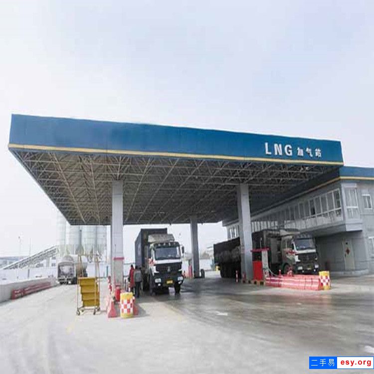 出售二手LNG加氣站整套設(shè)備  LNG臥式低溫儲罐  高壓汽化器