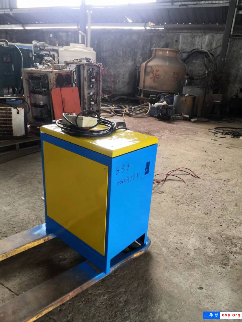 出售15V6000A整流機(jī) 水冷式整流機(jī)