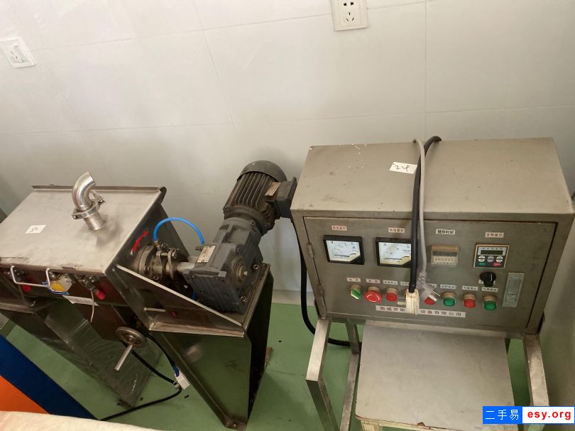 二手不銹鋼螺帶混合機 2022-4