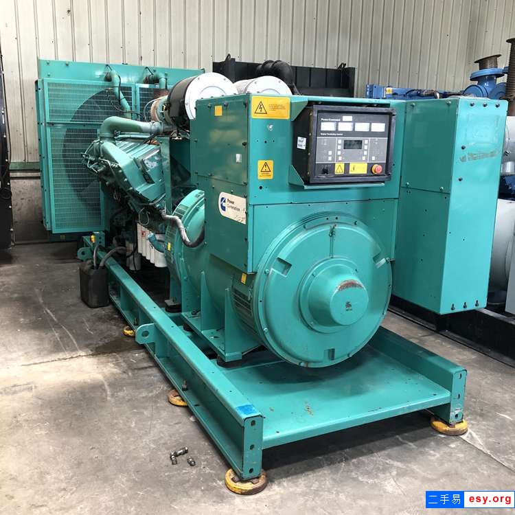 重慶康明斯1100千瓦二手發(fā)電機(jī)組廠家直銷
