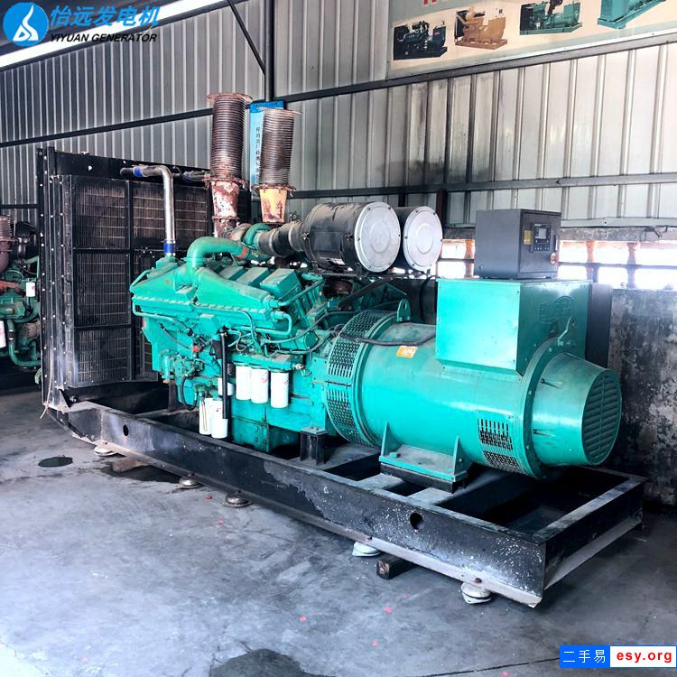 2011新款三相電二手880kw舊康明斯柴油發(fā)電機組半價轉(zhuǎn)讓