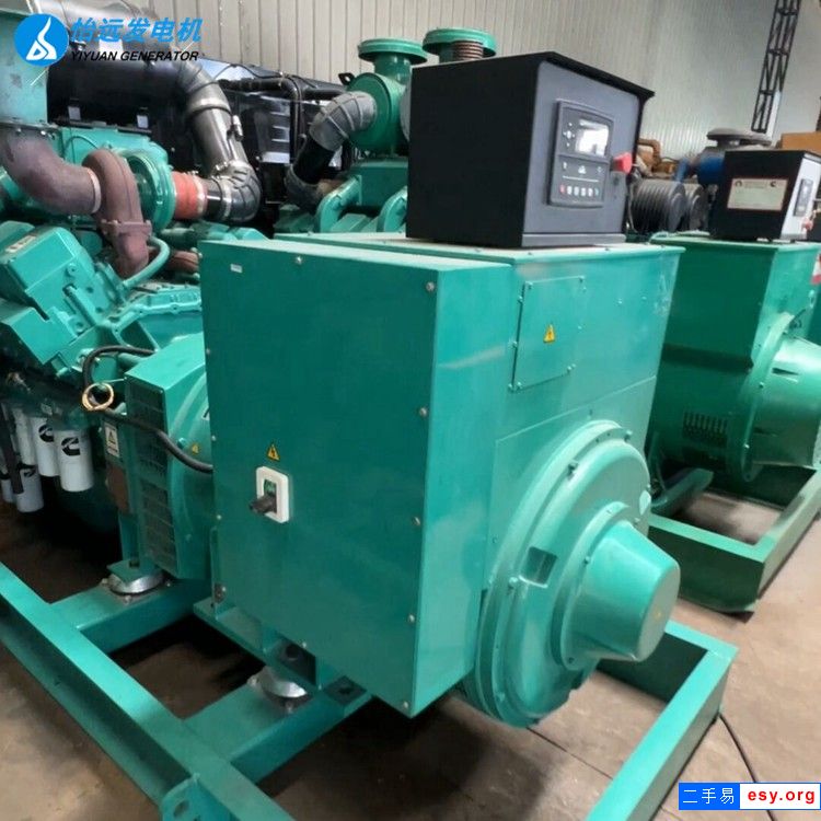 轉(zhuǎn)讓800kw二手發(fā)電機(jī)組 企業(yè)閑置重慶康明斯柴油發(fā)電機(jī)組