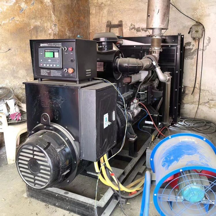 250千瓦上柴動力二手發(fā)電機組出售 準新狀態(tài)柴油發(fā)電機組