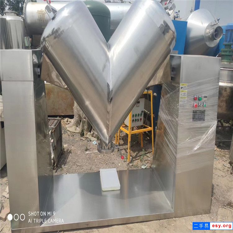 轉(zhuǎn)讓5臺v型混合機 1000升全不銹鋼混合機