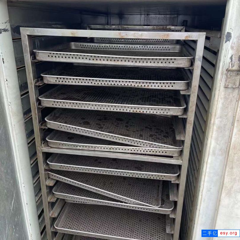 轉(zhuǎn)讓二手蒸汽加熱熱風(fēng)烘箱 兩臺(tái)四門八車熱風(fēng)循環(huán)烘箱