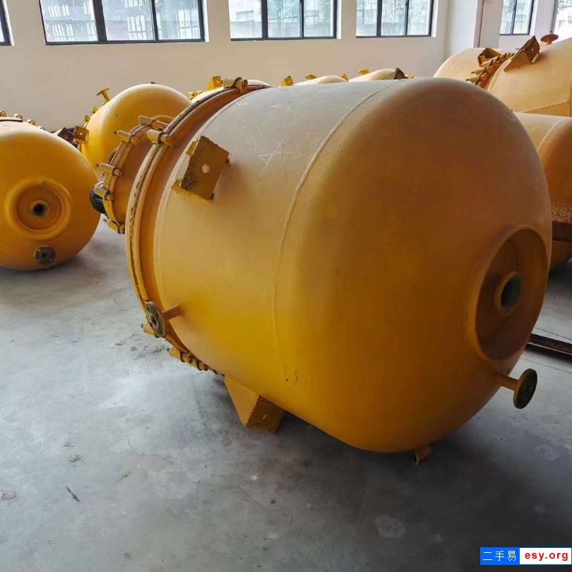 轉(zhuǎn)讓二手搪瓷反應(yīng)釜 500L-1000L20余臺(tái)反應(yīng)釜